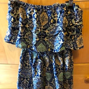 Hollister Size XS Blue Print Strapless Romper